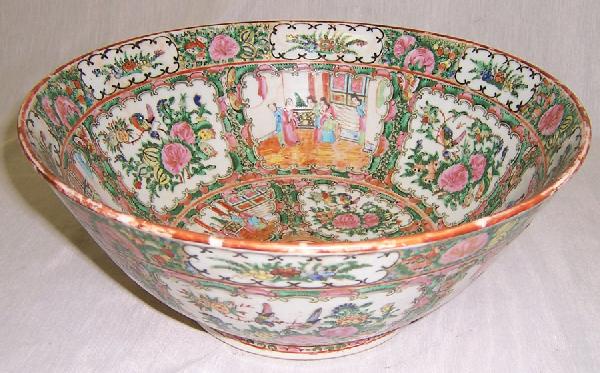 19th century Rose Medallion punch bowl. 13" round.: 19th century Rose Medallion punch bowl. 13" round. Minor paint loss consistent with age.