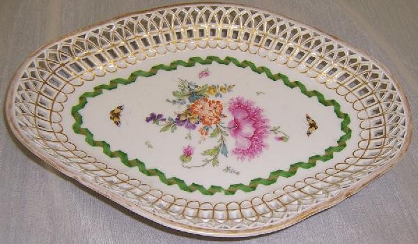 Reticulated Meissen KPM tray.: Reticulated Meissen KPM tray.