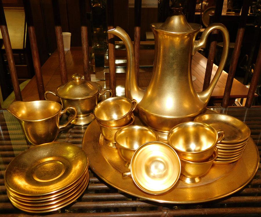 24 Pc Pickard Tea Set (1 of 2)