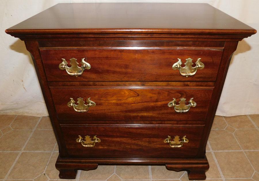 Cherry 3 Drawer Night Stand (1 of 6)