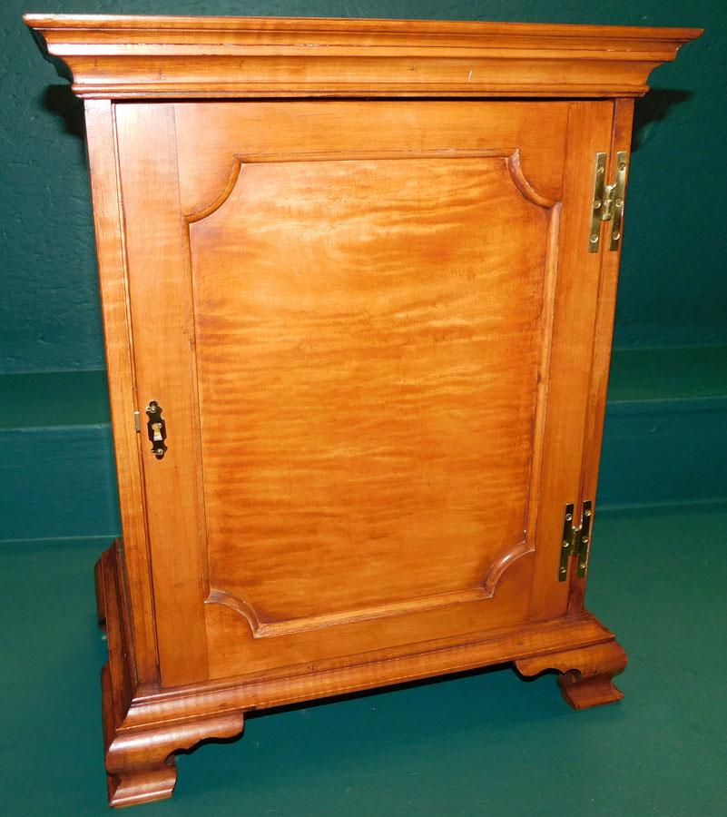 Bench Made Tiger Maple Spice Chest (1 of 5)