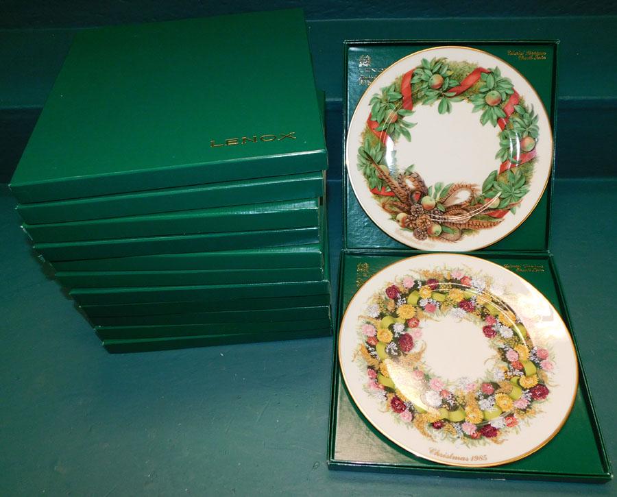 13 Lenox Christmas Plates: 13 Lenox Christmas Plates. 10 3/4" Dia