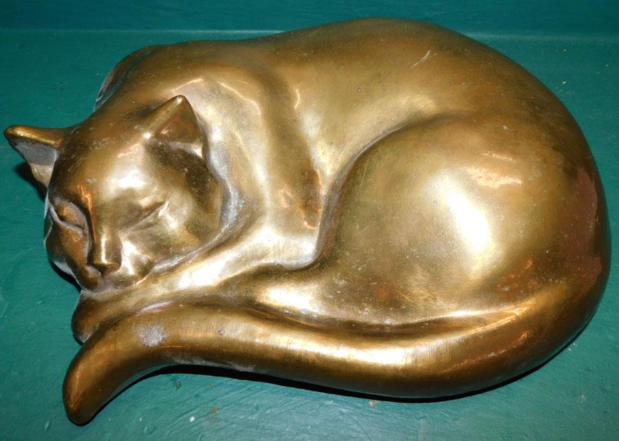 Metal Lounging Cat Door Stop: Metal Lounging Cat Door Stop. 11" Dia