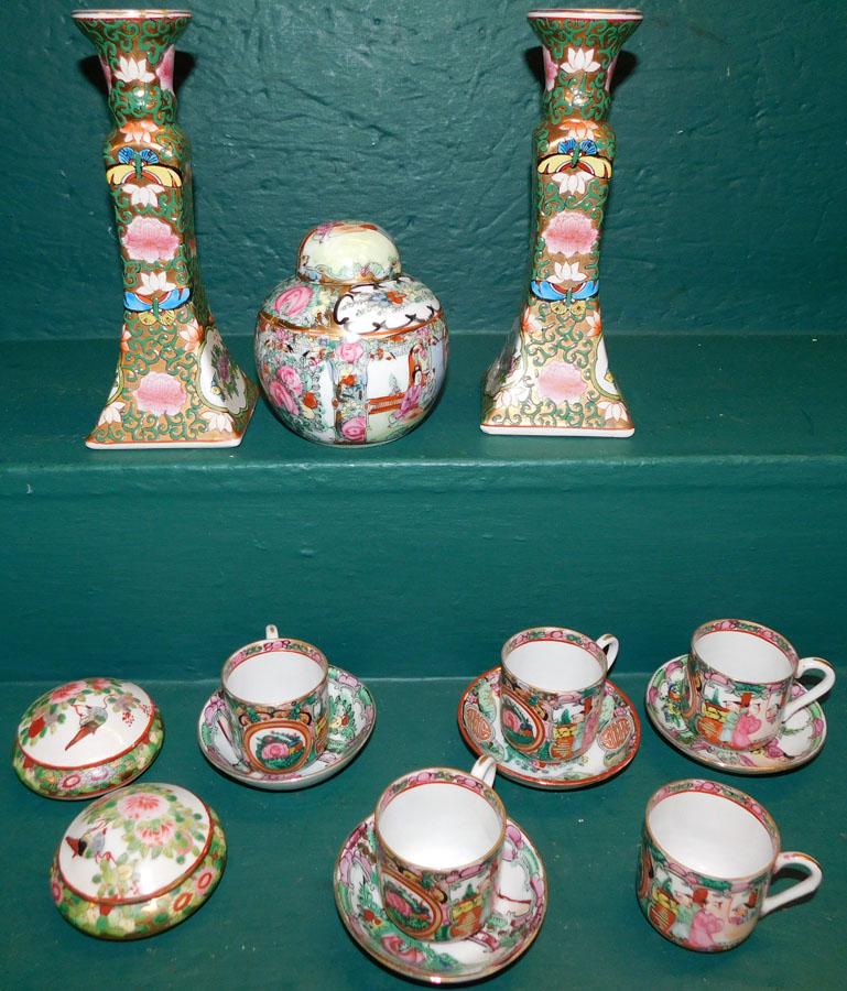 13 Pc Oriental Porcelain (1 of 7)