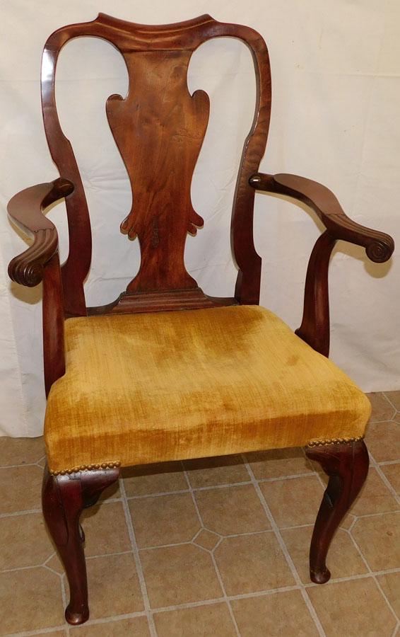 19th C Walnut Queen Anne Arm Chair (1 of 4)