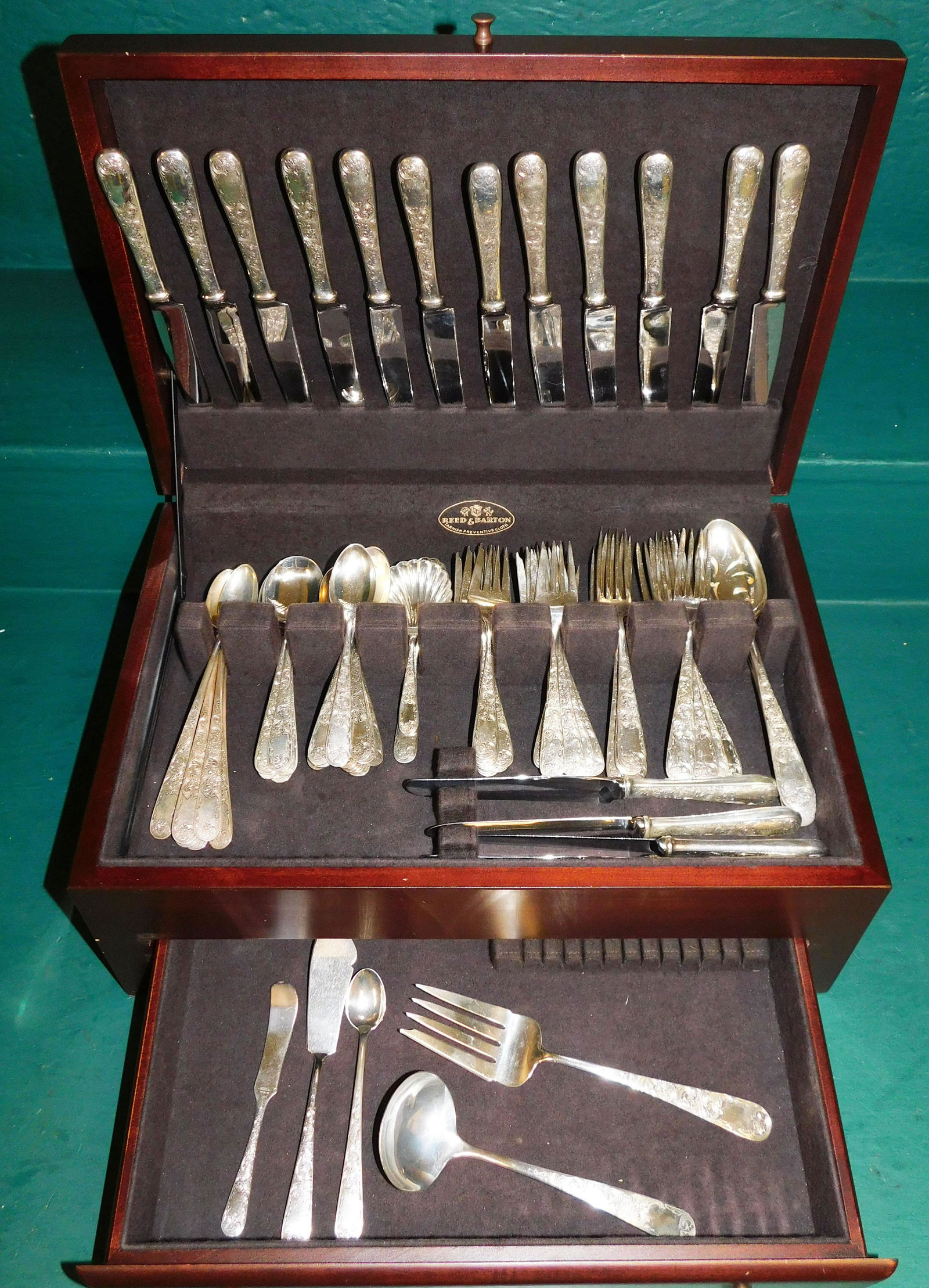 81 Pieces of Sterling Kirk & Son Flatware in Case (1 of 4)