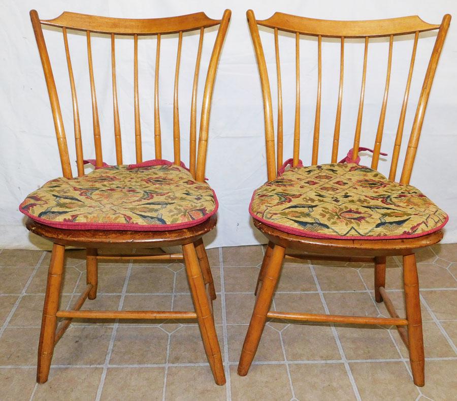 Pair of Antique Spindle Back Windsor Side Chairs (1 of 4)