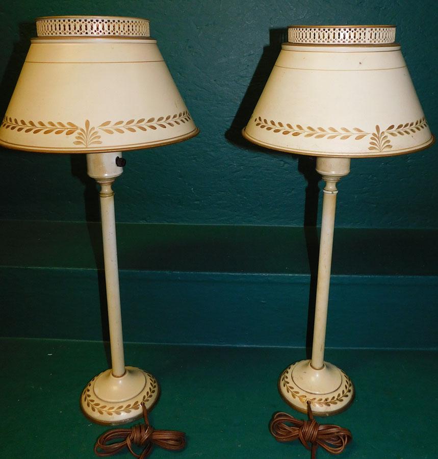 Pair of Tole Decorated Lamps (1 of 2)