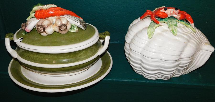 2 Porcelain Covered Tureens: 2 Porcelain Covered Tureens. 14" W 8 1/2" H - Largest