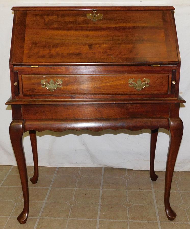 Cherry Queen Anne Ladies Desk (1 of 3)