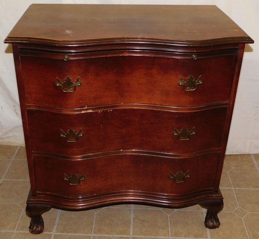 Mahogany Serpentine Front Chest with Slide: Mahogany Serpentine Front Chest with Slide . 29" W 17 1/2" D 31" H