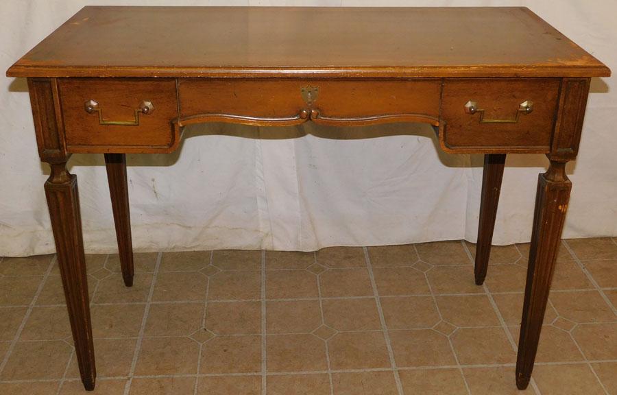 Walnut Ladies Writing Table (1 of 5)