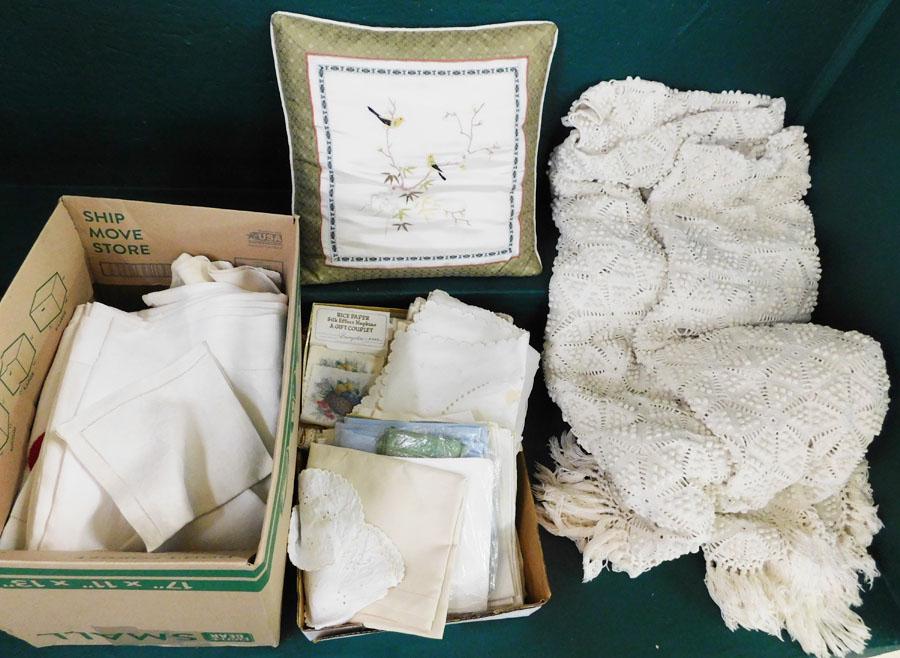 Lot of Linens & Oriental Embroidered Pillow (1 of 4)