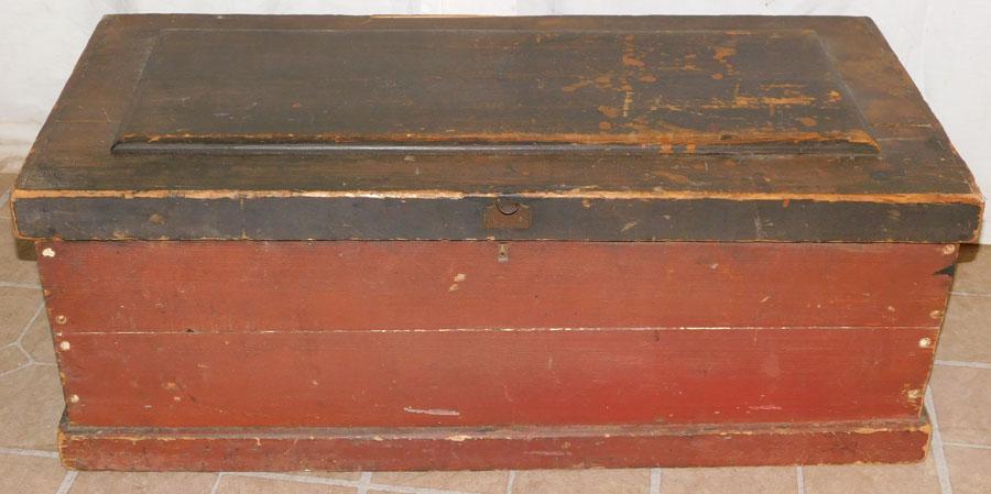 Painted Pine Tool Chest (1 of 4)