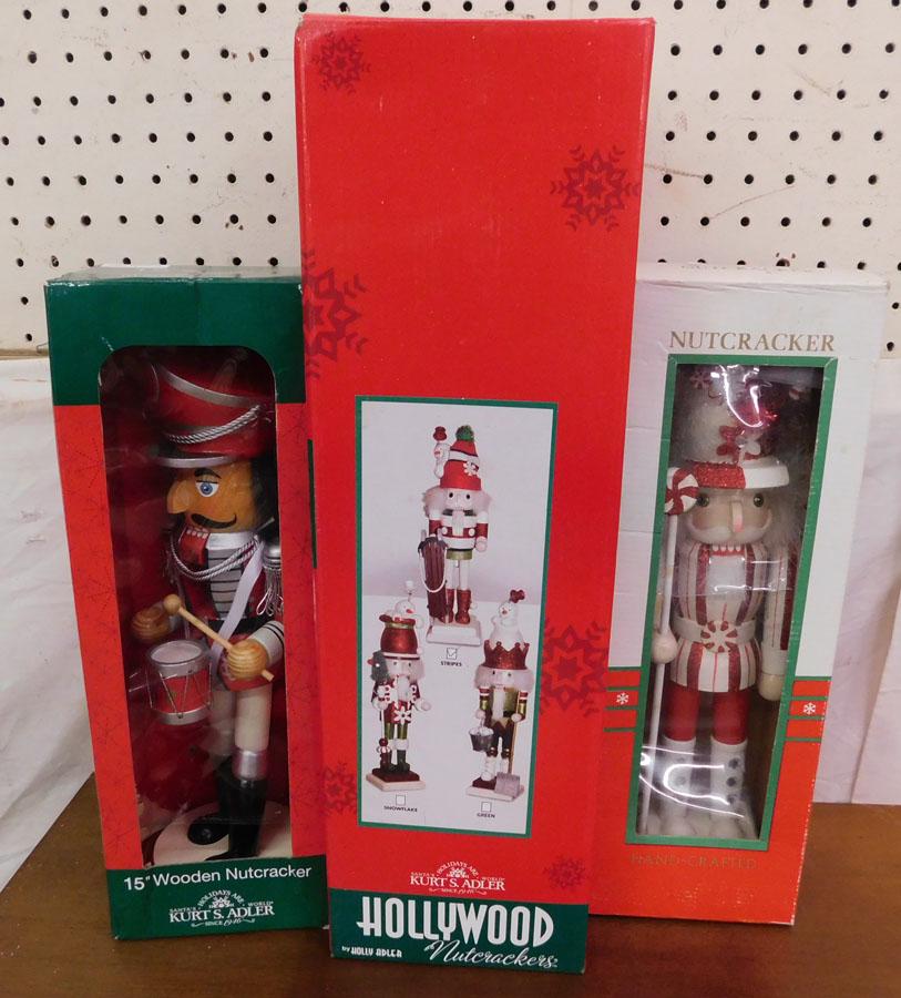 Lot 3 Kurt S. Sadler Christmas Nutcrackers (1 of 7)