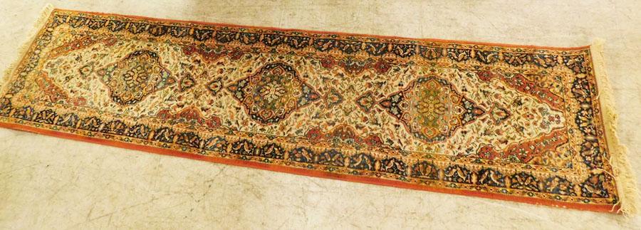 9' 0" X 2' 3" Machine Made Runner (1 of 3)