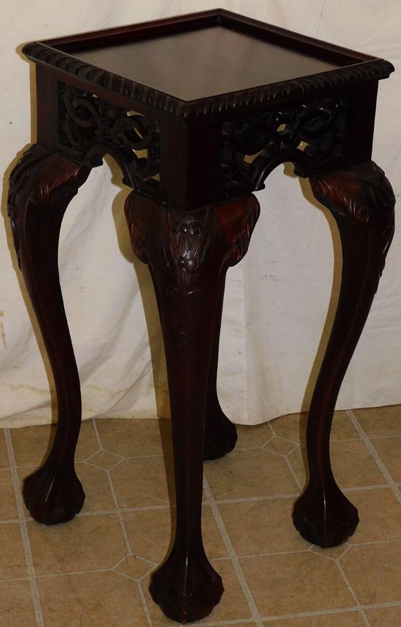Chinese Chippendale Mahogany Plant Stand by Vineyard: Chinese Chippendale Mahogany Frame Top Plant Stand by Vineyard, Indonesia. 14" Dia. 30" H
