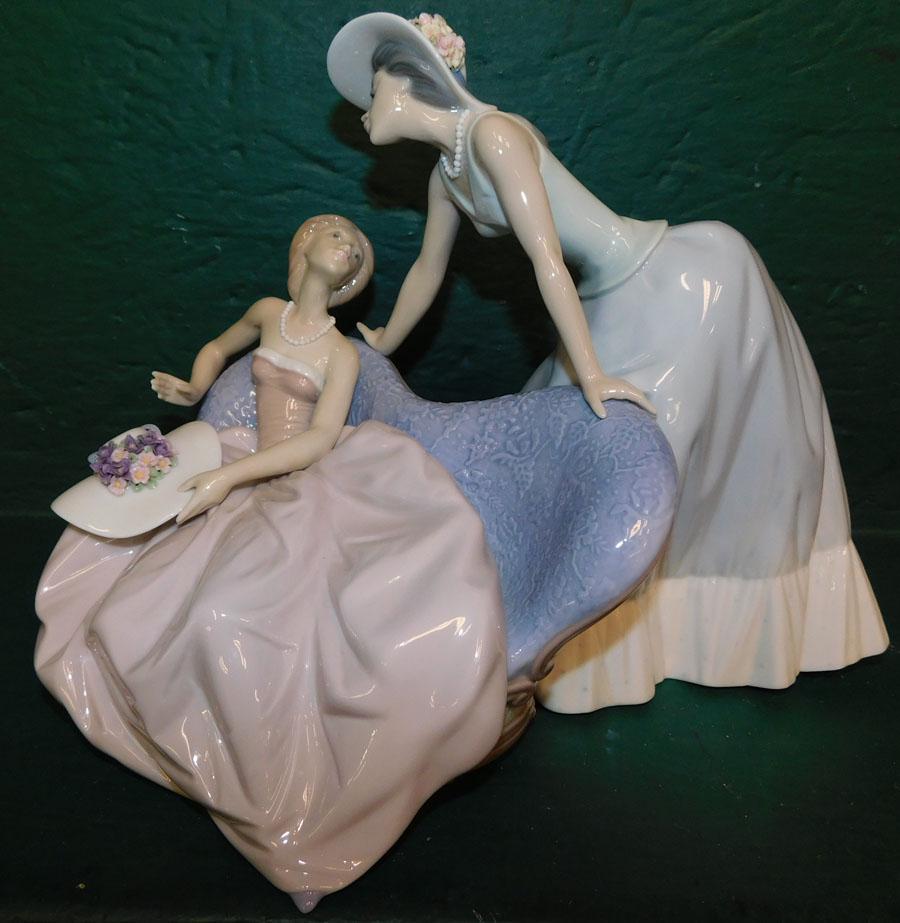 Lladro Figurine (1 of 4)