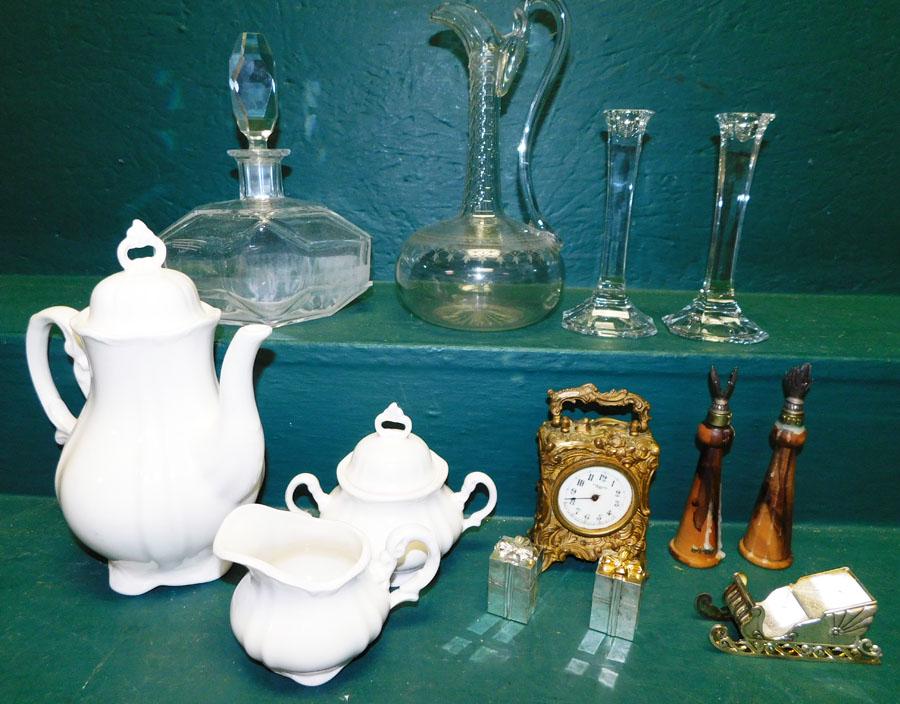 Lot of Porcelain Metal & Glass Miscellaneous Items (1 of 5)