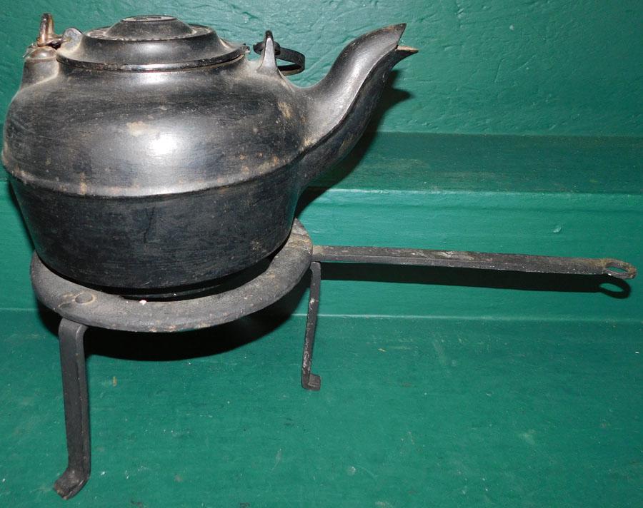 19th C Wrought Iron Trivet & Cast Iron Kettle (1 of 2)