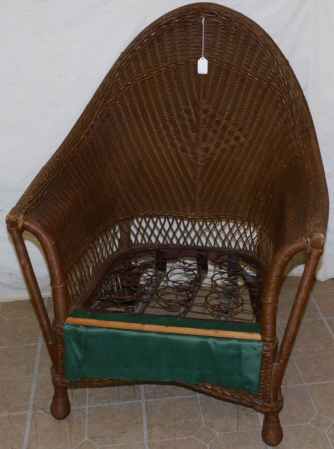 Antique Wicker Arm Chair (1 of 3)