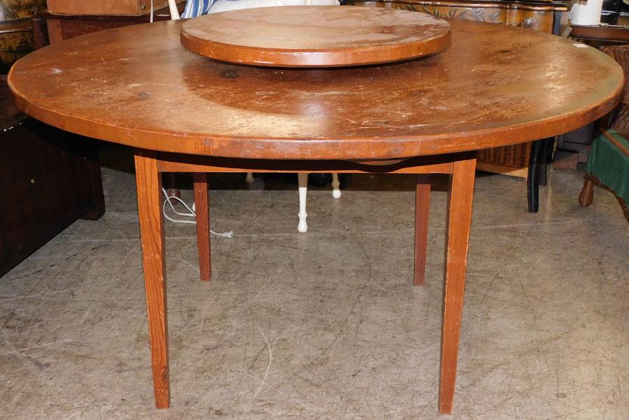 Pine Round Table W/ Lazy Susan (1 of 2)