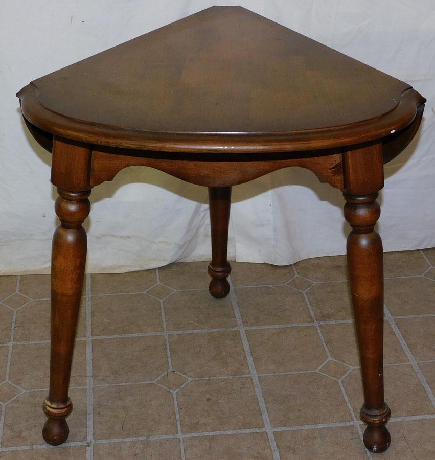 Cherry Corner Drop Leaf Table (1 of 4)