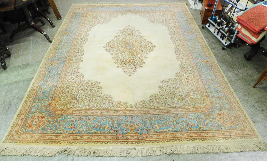 8' 10" X 12' 1" Machine Made Rug (1 of 4)