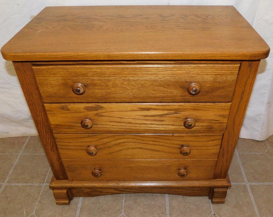 Oak 4 Drawer Night Stand (1 of 3)