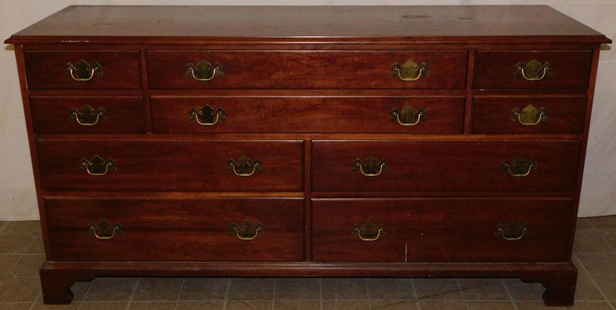 Henkel Harris Cherry 10 Drawer Double Dresser (1 of 9)