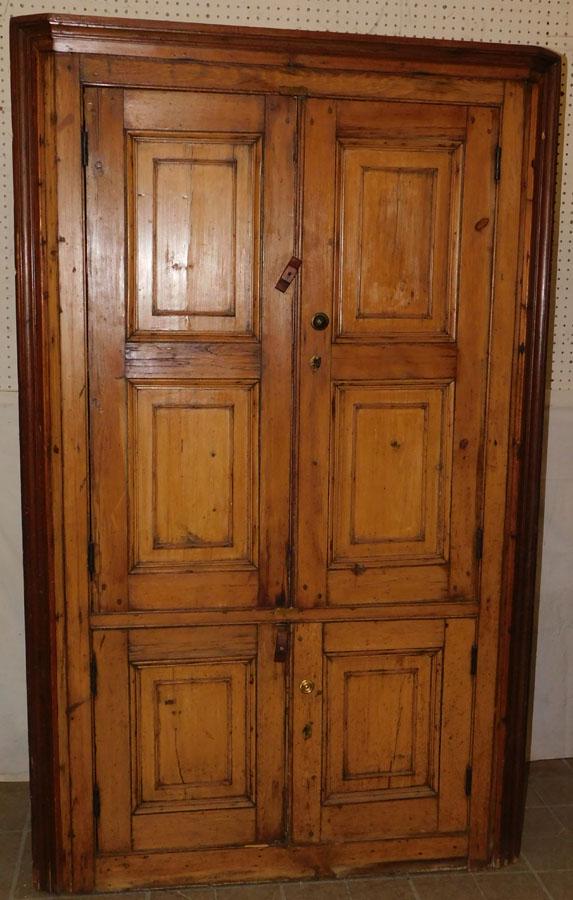 19th C Pine Blind Door Corner Cabinet w/ Shaped Shelves (1 of 6)