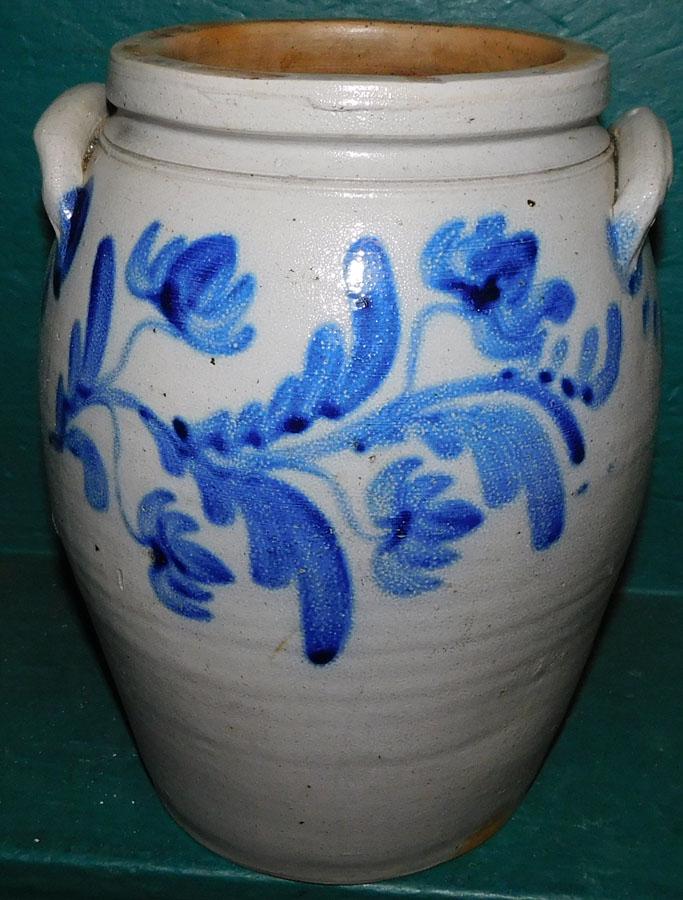 Blue Decorated Stoneware Crock (1 of 5)
