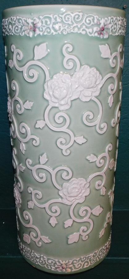 Celadon Umbrella Stand (1 of 3)
