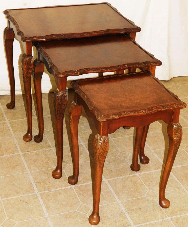 Set of 3 Burled Walnut Top Carved QA Nesting Tables (1 of 6)