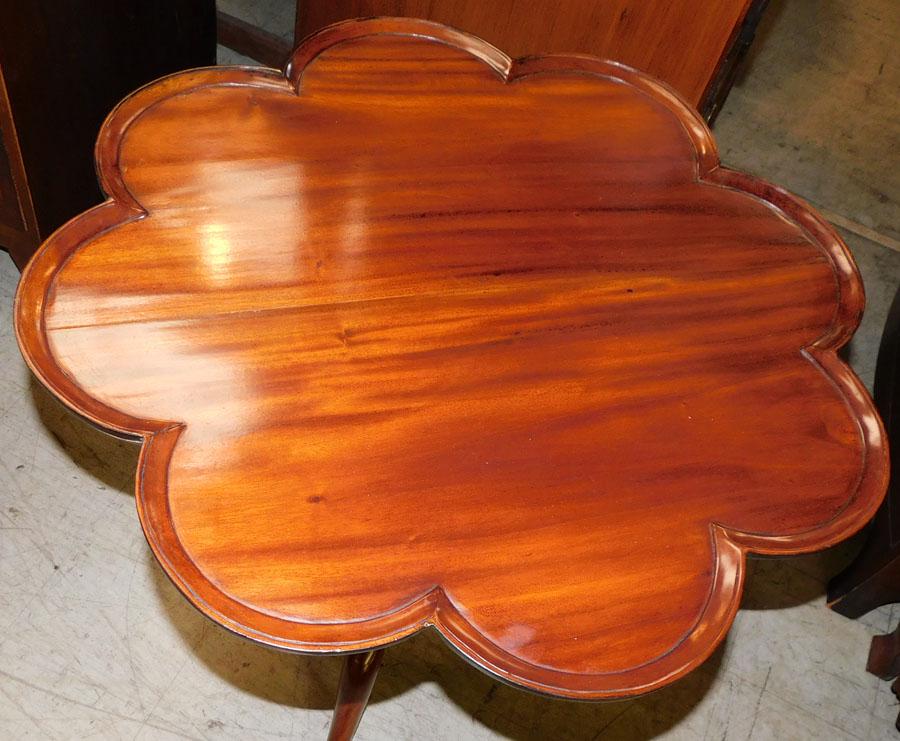 Mahogany Dish Top Queen Anne Tea Table (1 of 3)