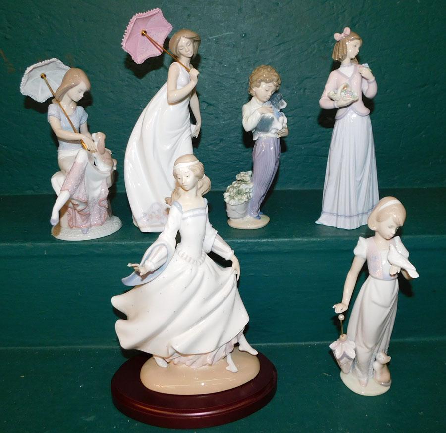 Lot 6 Lladro Figures (1 of 3)