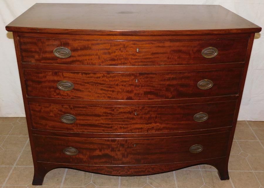 Mahogany Bow Front 4 Drawer Chest (1 of 5)
