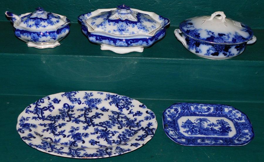 5 Pc Flow Blue Porcelain: 5 Pc Flow Blue Porcelain.