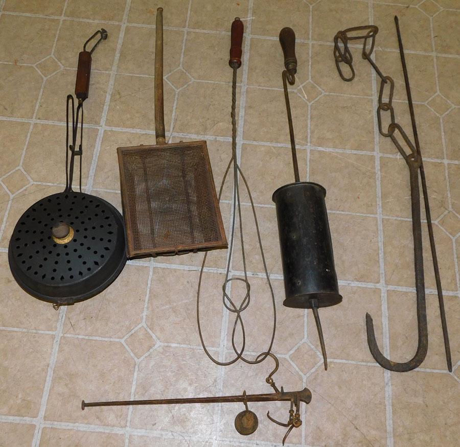 Lot 7 Metal & Wrought Iron Country Items (1 of 4)