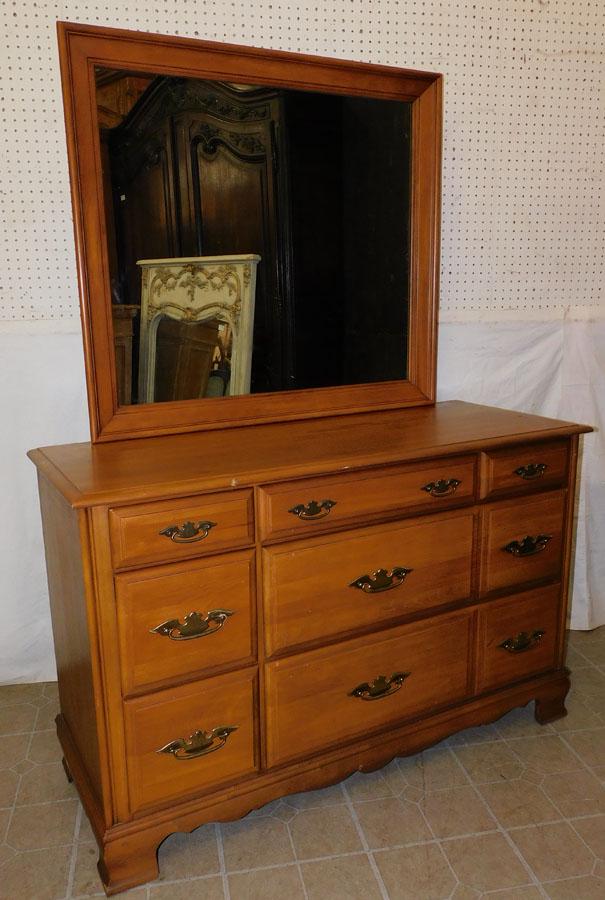 Maple 7 Drawer Dresser W/ Mirror By Sumter Cabinet Co. (1 of 3)