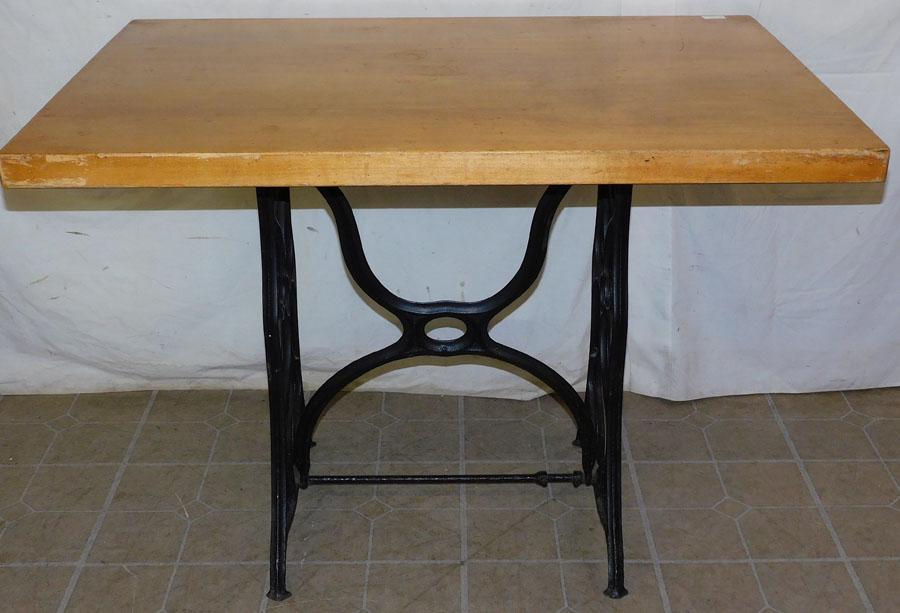 Maple Sewing Machine Cast Iron Base Table (1 of 3)