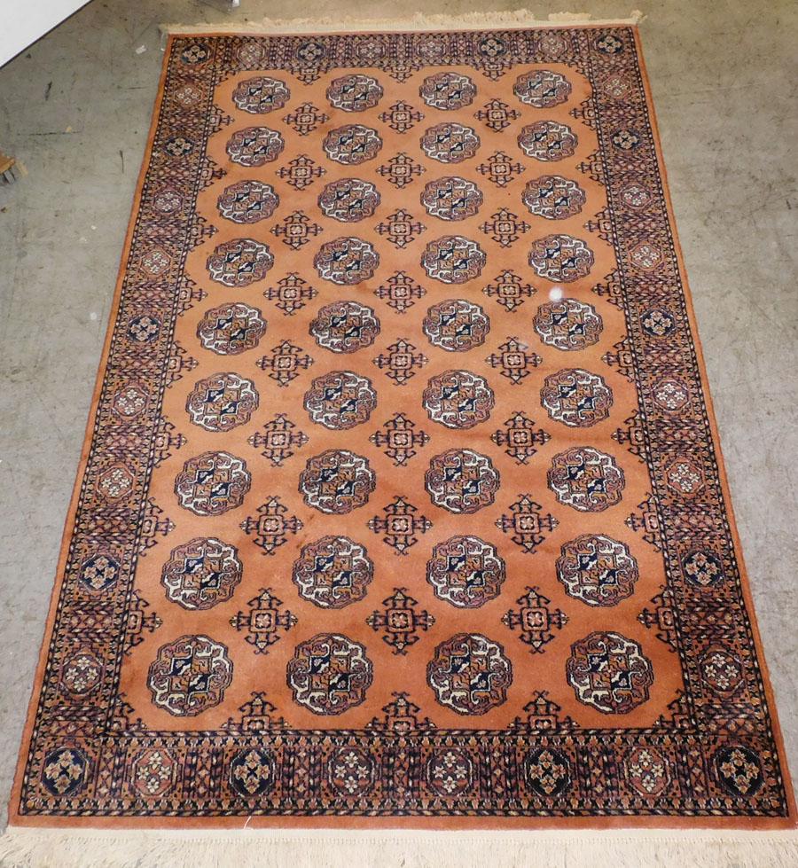 5' 9" X 9' 1" Machine Made Rug (1 of 4)