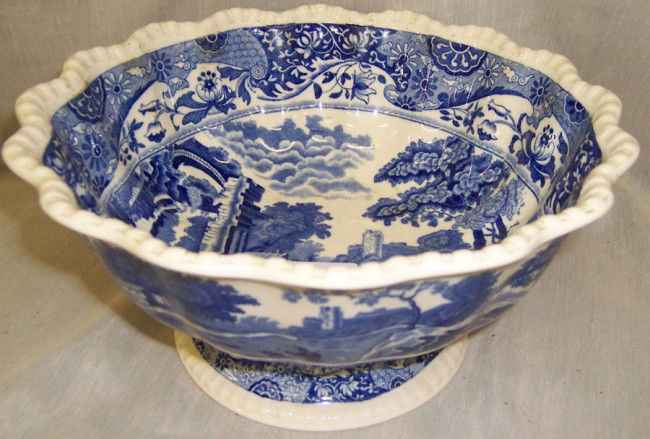 Spode bowl. "Italian" pattern": Spode bowl. "Italian" pattern" 10" diameter x 5 " tall.