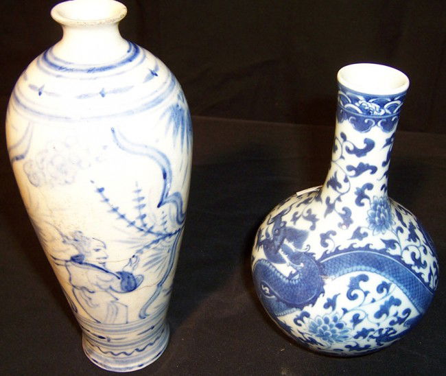 (2) early export vases. 6 3/4" and 8".: (2) early export vases. 6 3/4" and 8".