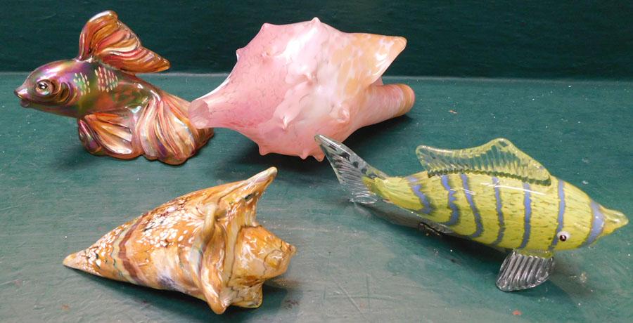 3 Pcs Murano Art Glass & 1 Fenton Fish, (Some Signed) (1 of 8)