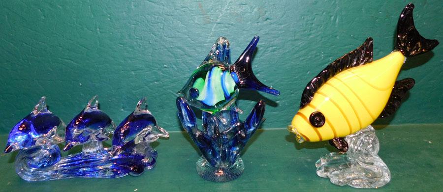 3 Pieces of Unsigned Murano Art Glass: 3 Pieces of Unsigned Murano Art Glass. Up to 9 1/2" H