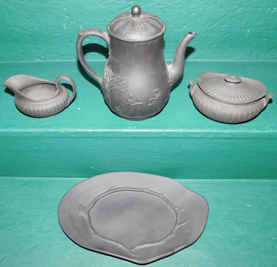 4 Pieces of Black Basalt Wedgwood (1 of 5)