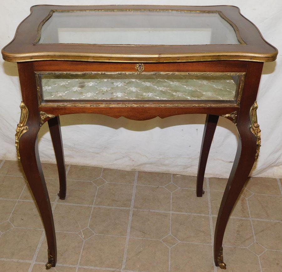 Mahogany French Lift Top Vitrine with Bronze Mounts (1 of 4)