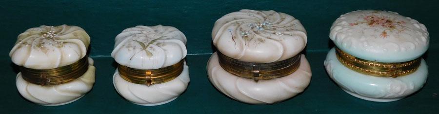 4 Wavecrest Dresser Boxes (1 of 6)