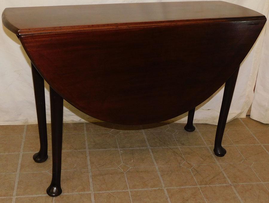 19th C Mahogany Queen Anne Drop-Leaf Table (1 of 4)